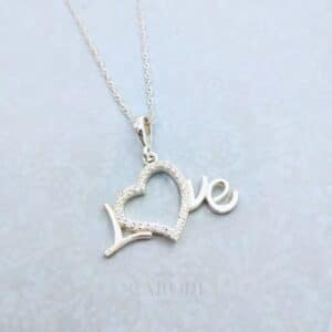 Collar de plata, collar love, collar de amor propio