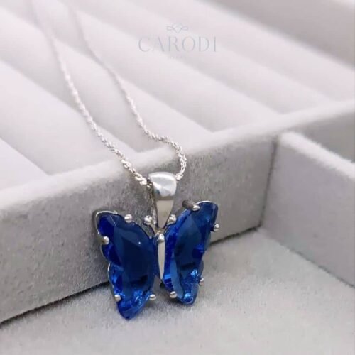 Collar de plata mariposa azul