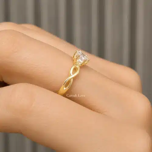 Anillo de compromiso oro